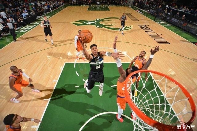 孙铭徽33分广厦胜肯帝亚 刘铮17分上海胜吉林