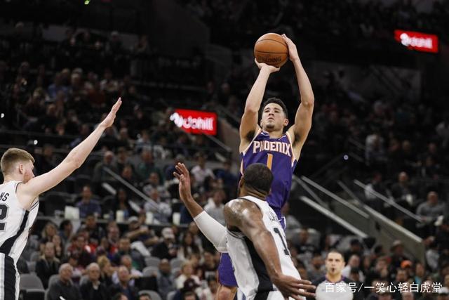 2026上海乒乓球嘉年华开幕 乒乓名将点赞全民观赛参赛新体验